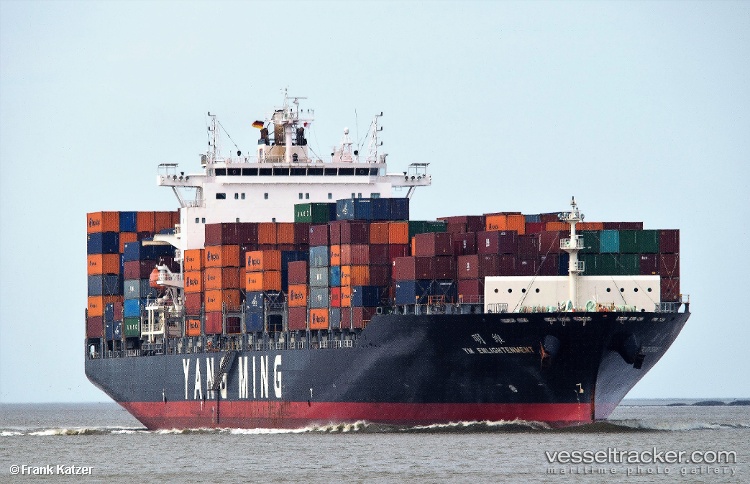 Ym-Enlightenment - Container Ship vessel