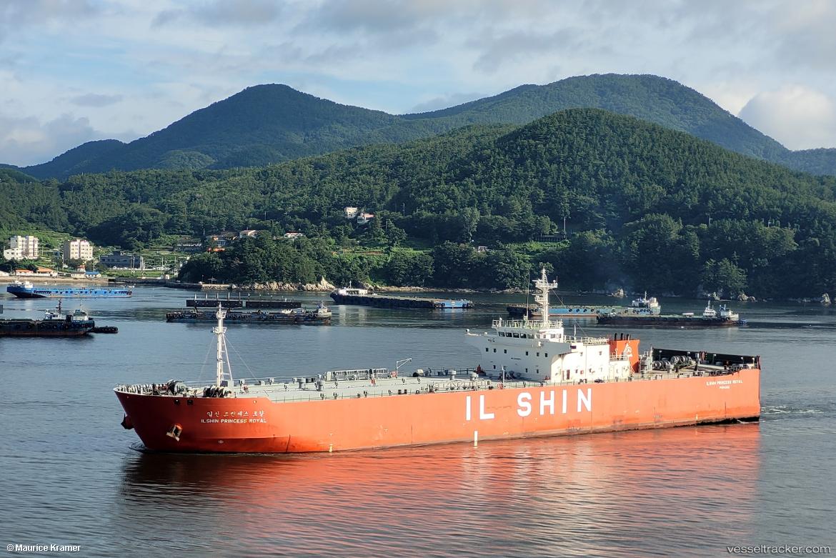 Ilshin-Princessroyal - Ro Ro Cargo Ship vessel