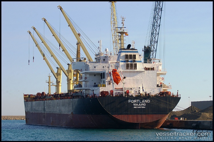 Helena-K - Bulk Carrier vessel