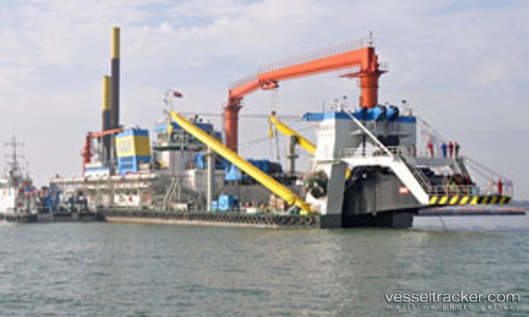 Xin-Hai-Bo - Dredger vessel
