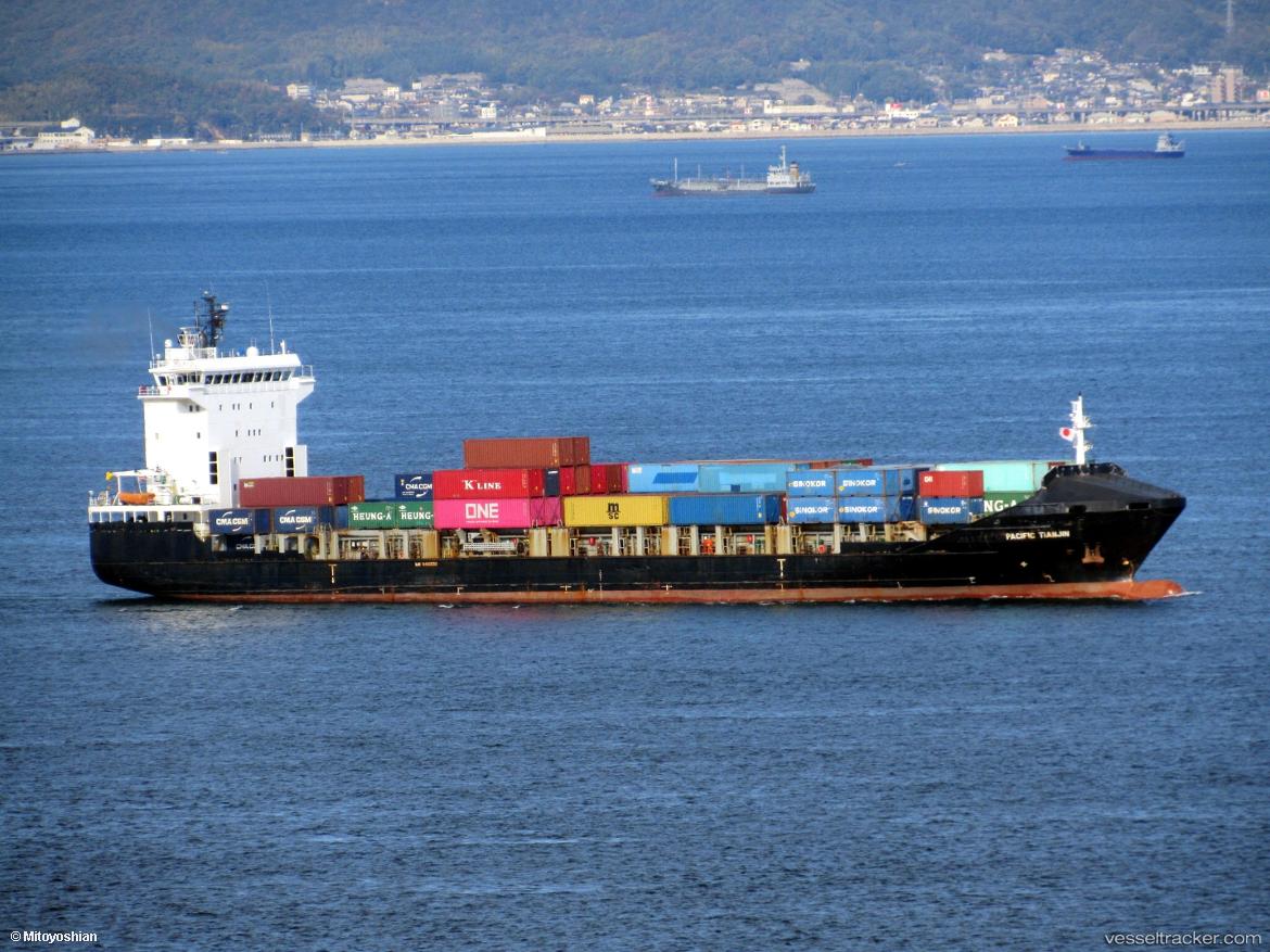 Pacific-Tianjin - Container Ship vessel