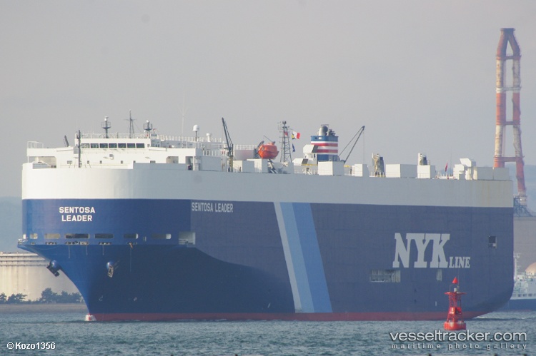 Pathfinder - Vehicles Carrier vessel