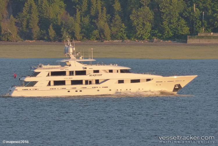 Chasing-Daylight - Service Ship vessel