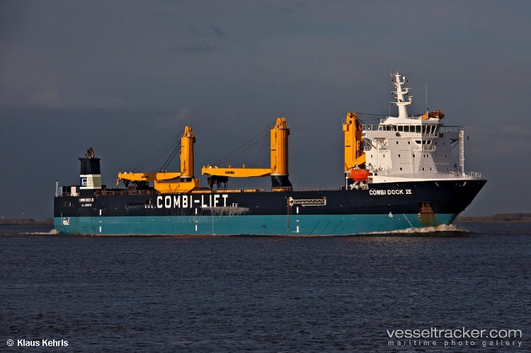 Oceanic - Heavy Load Carrier vessel
