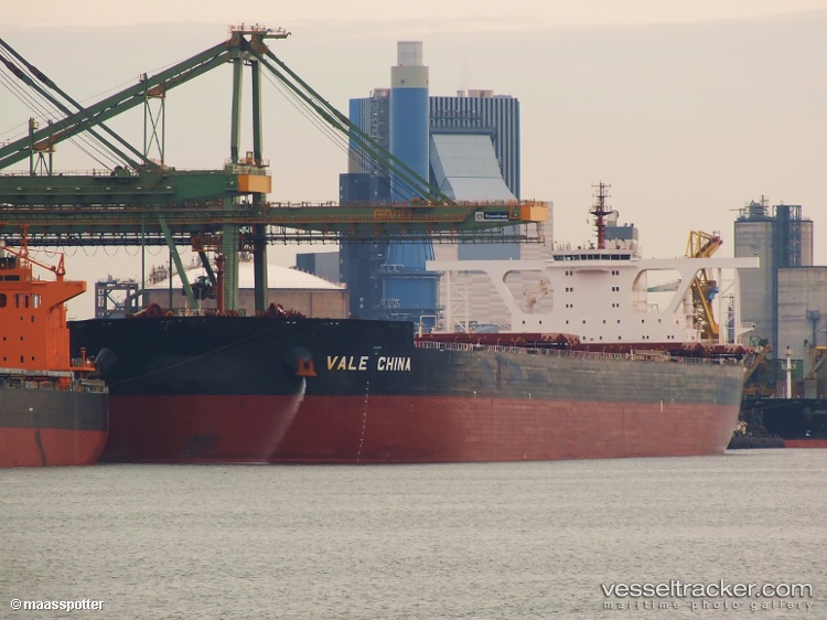 Ore-China - Ore Carrier