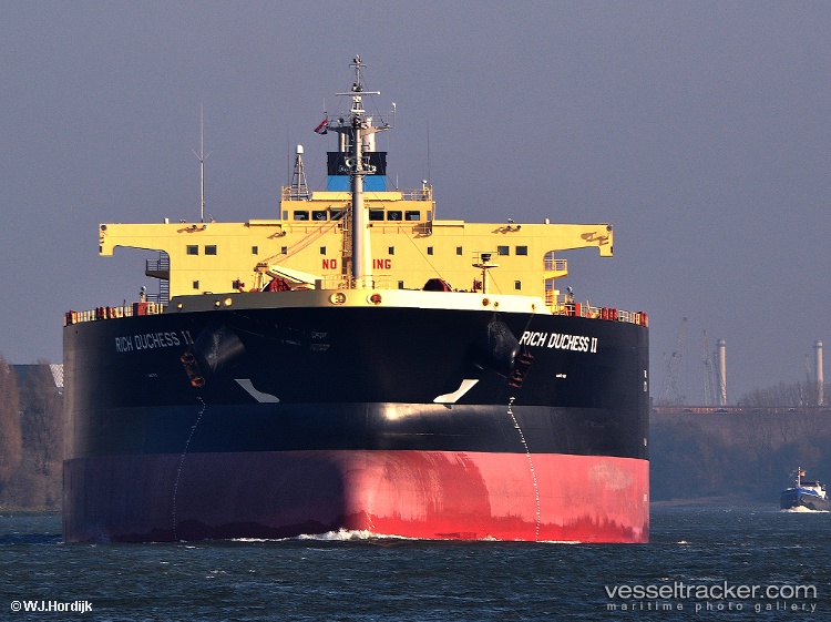 Blue-Moon - Crude Oil Tanker vessel