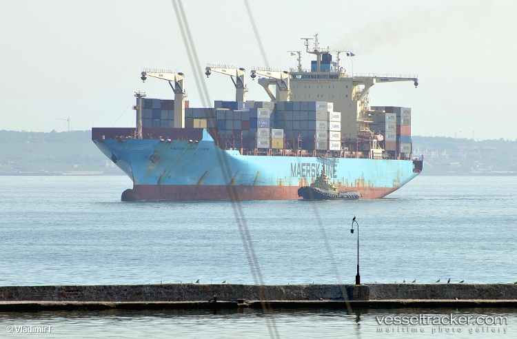 Maersk-Cape-Town - Container Ship vessel