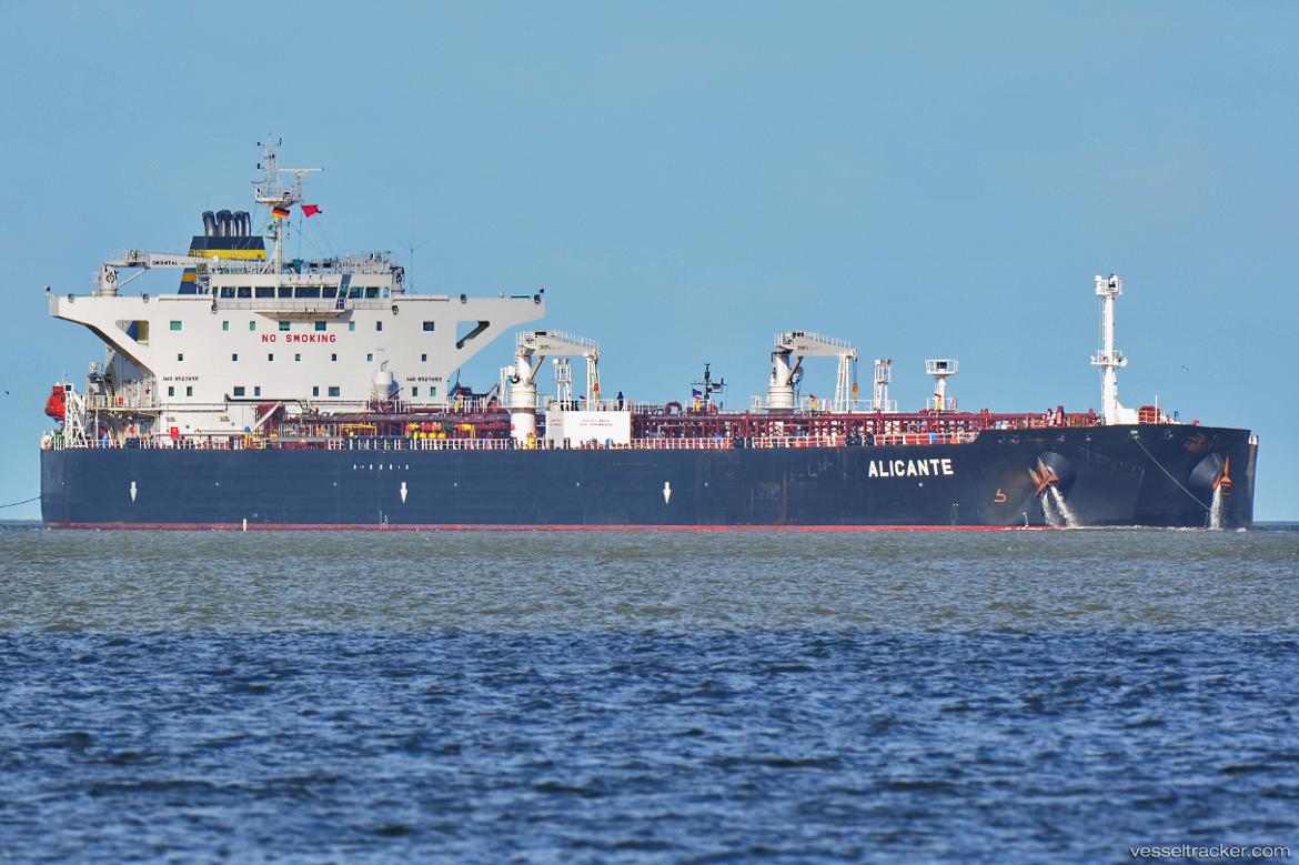 Alicante - Crude Oil Tanker vessel