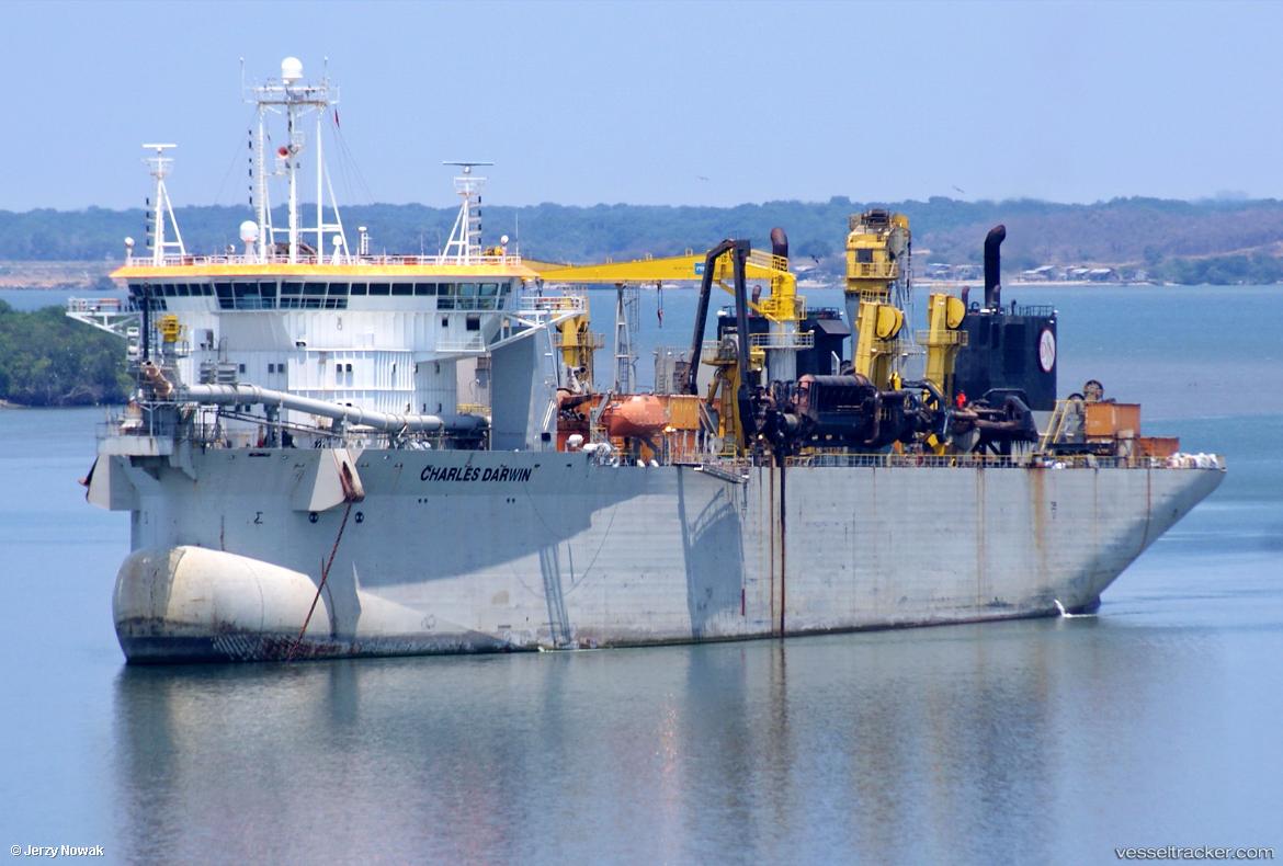 Charles-Darwin - Hopper Dredger vessel