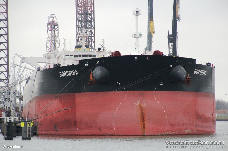 Bordeira - Crude Oil Tanker vessel