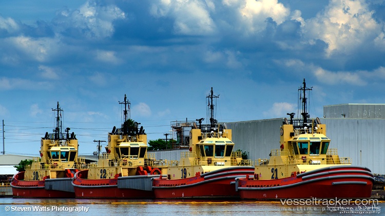 C-Tractor-19 - Tug vessel