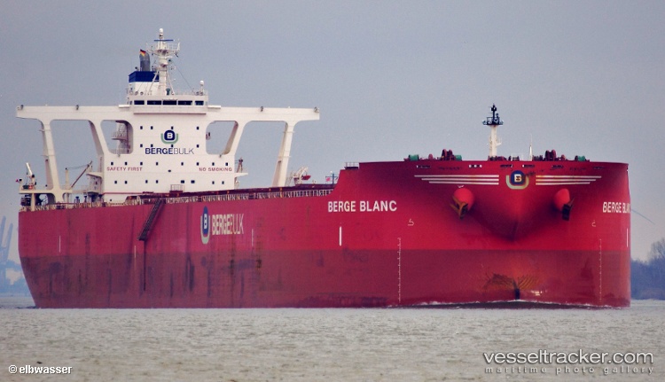 Berge-Blanc - Ore Carrier vessel