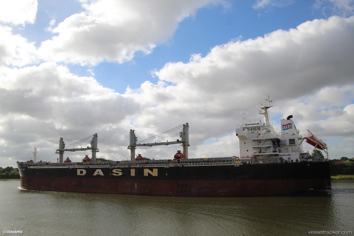 Mandarin-River - Bulk Carrier