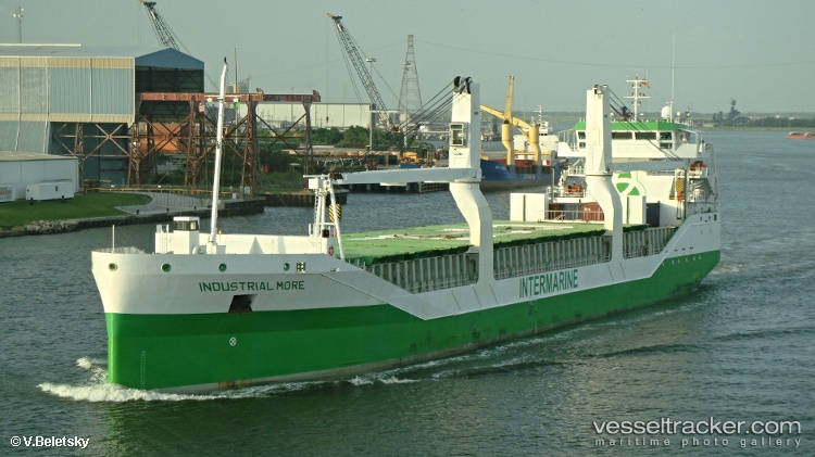 O7-Lafite - Multi Purpose Carrier