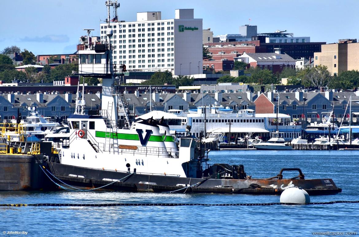 Pocomoke - Pusher Tug vessel