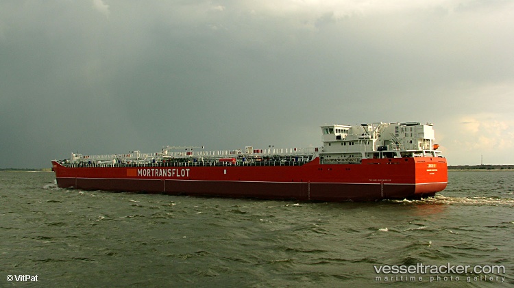 Lady-Victoria-I - Oil Products Tanker vessel