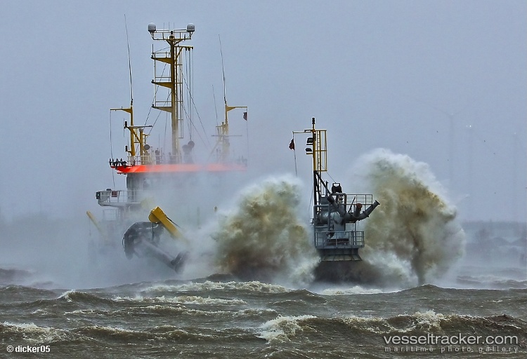 Amazone - Dredger vessel