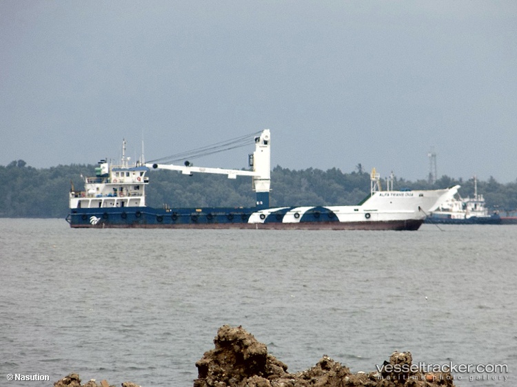 Vanuatu-Islander - Other vessel