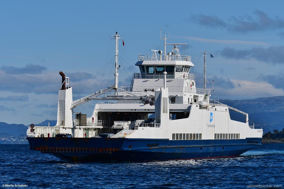 Selbjornsfjord - Passenger Ro Ro Cargo Ship vessel