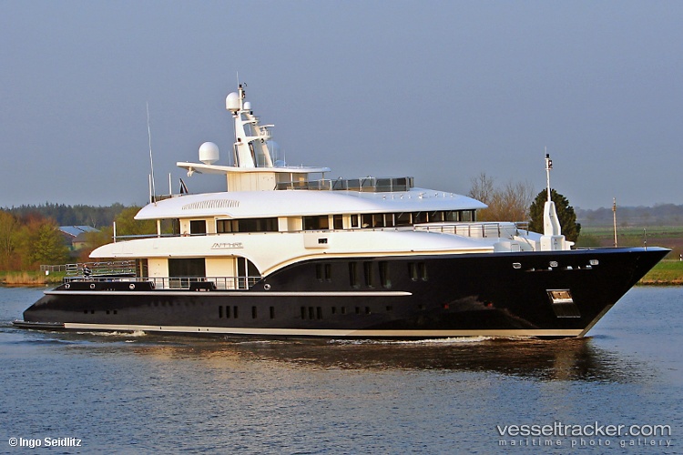 Lady-Vera - Service Ship vessel