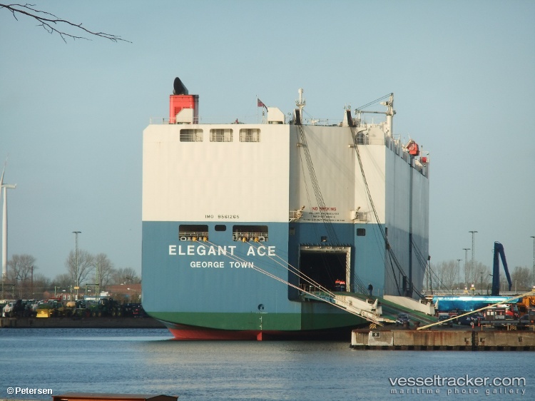 Elegant-Ace - Vehicles Carrier vessel