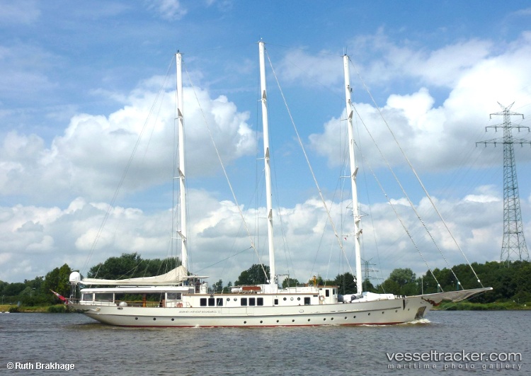 The-Langley - Service Ship vessel