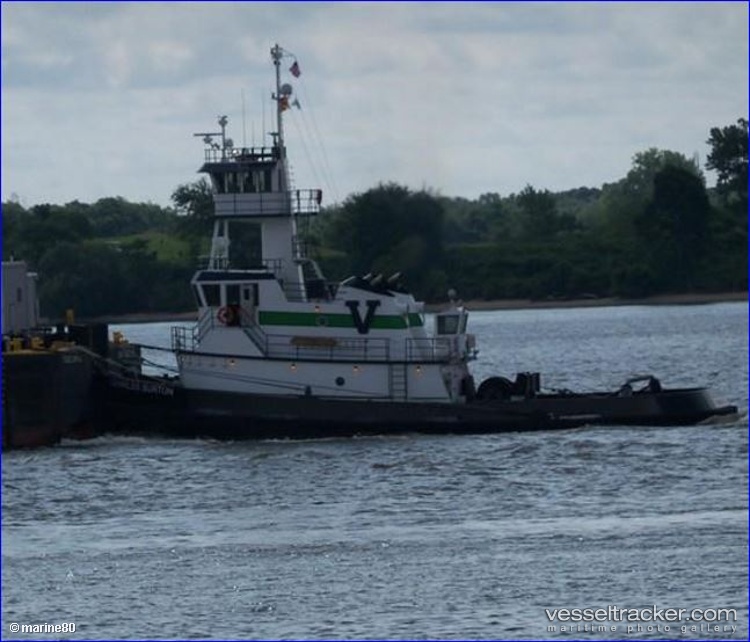 Helen - Pusher Tug vessel