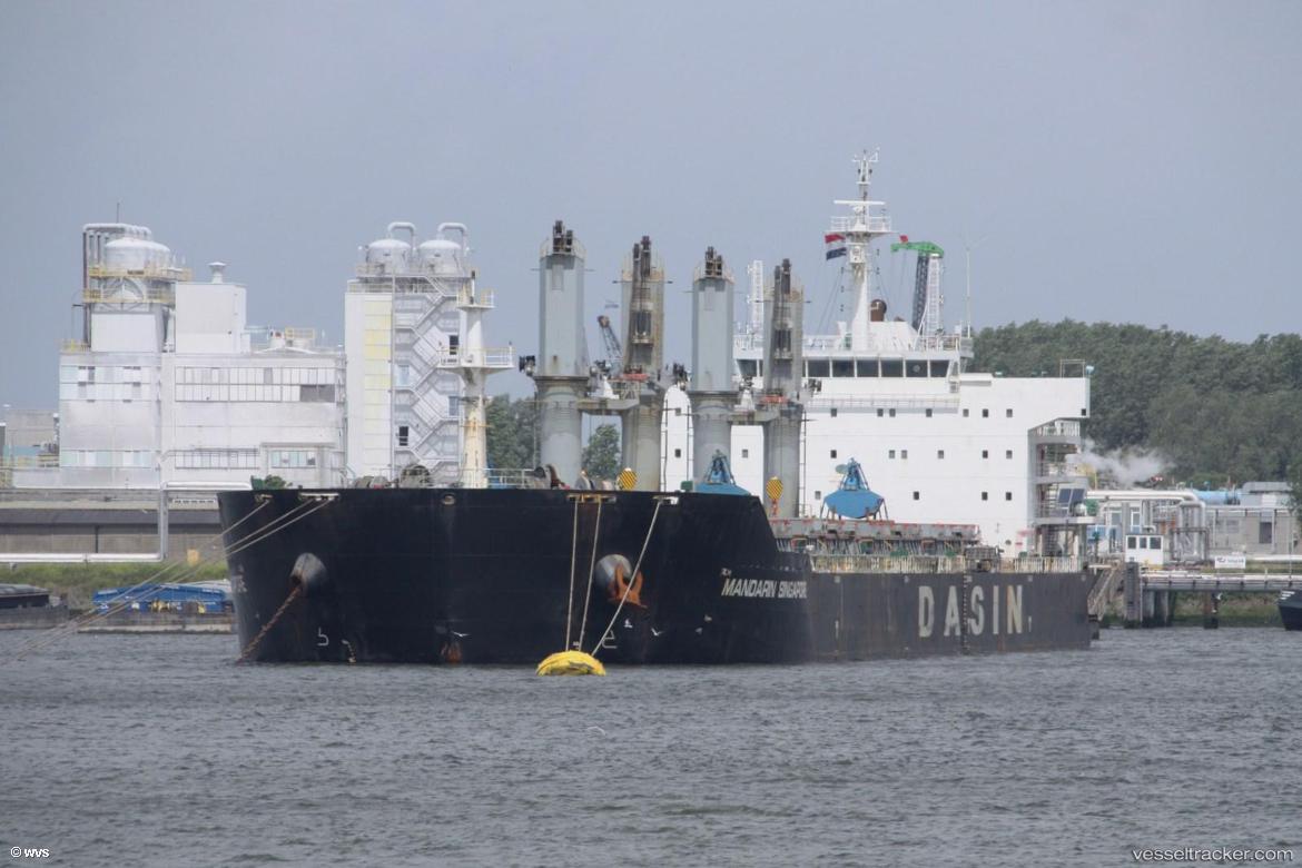 Mandarin-Singapore - Bulk Carrier