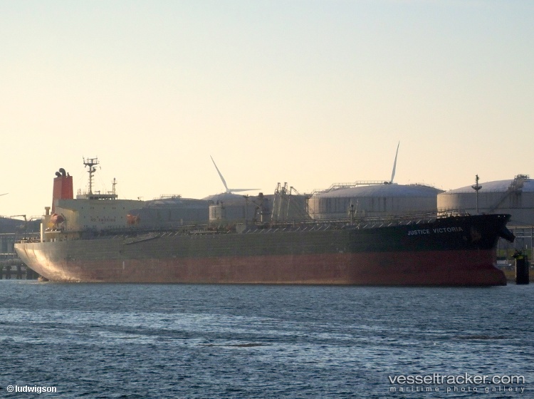 Velos-Amber - Oil Products Tanker vessel