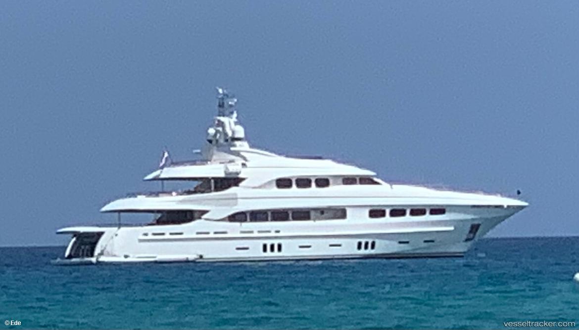 Latitude - Service Ship vessel