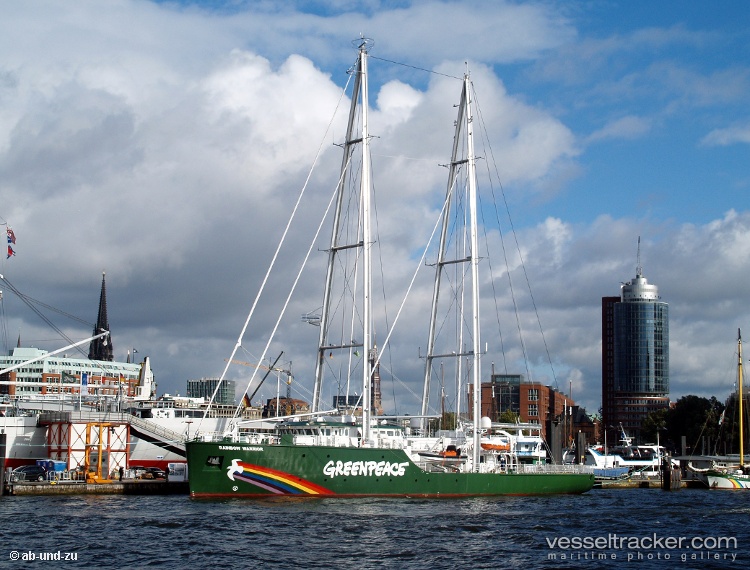 Rainbow-Warrior - Service Ship vessel