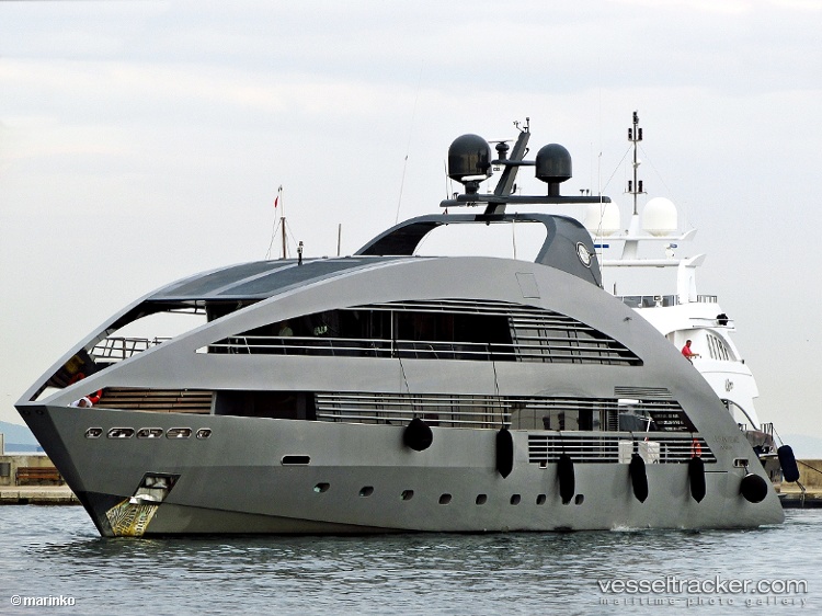 Ocean-Pearl - Service Ship