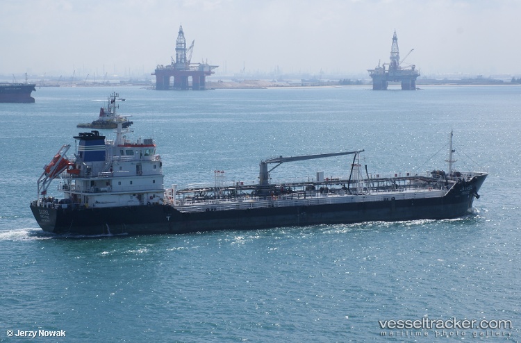 Laurel - Oil Products Tanker vessel