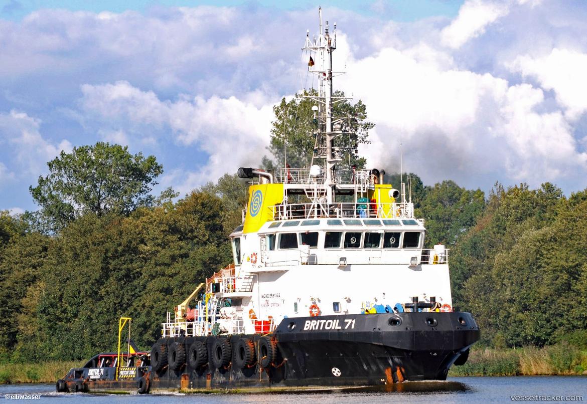 Britoil-71 - Service Ship vessel