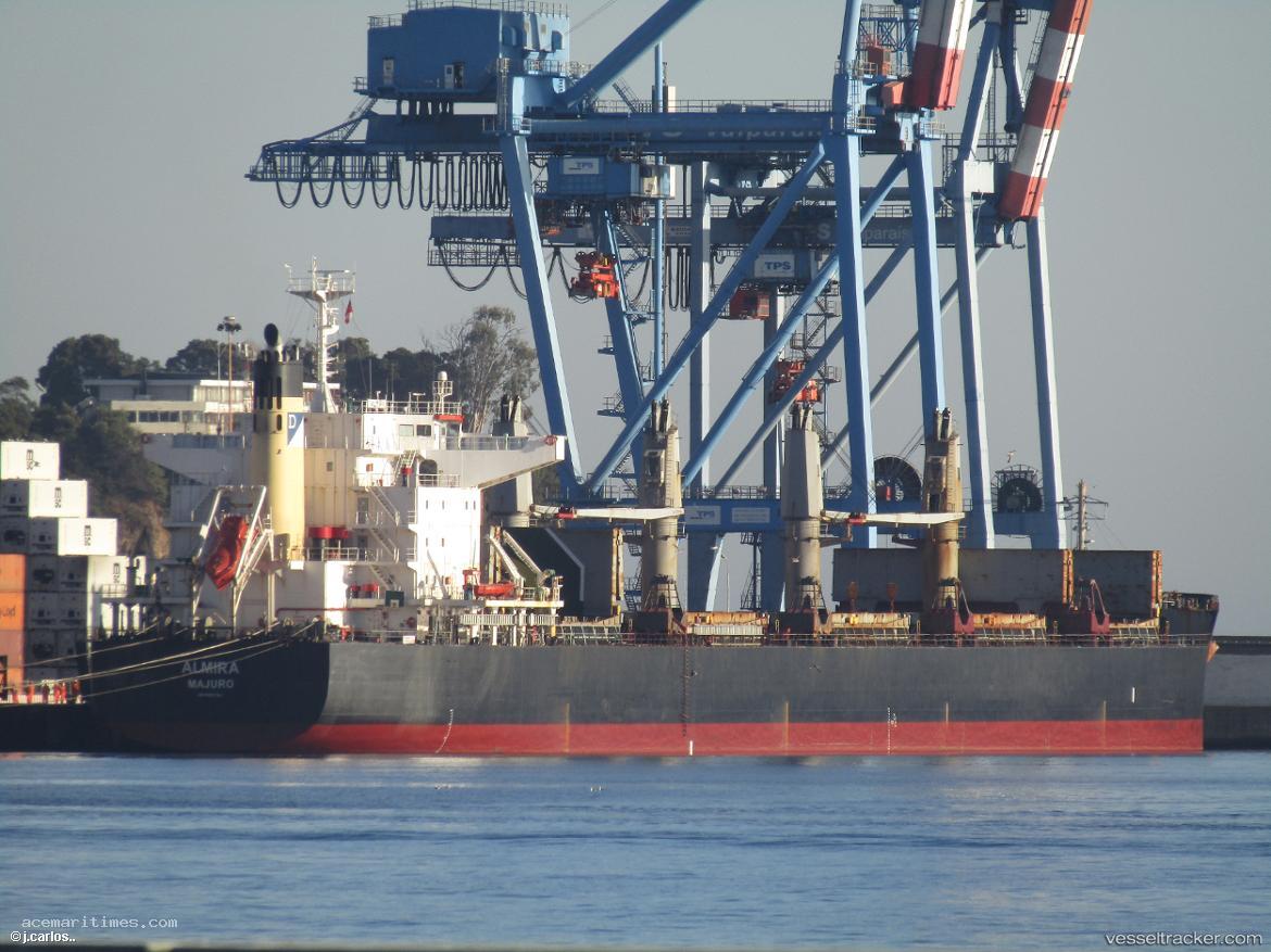 Omicron-Breeze - Bulk Carrier