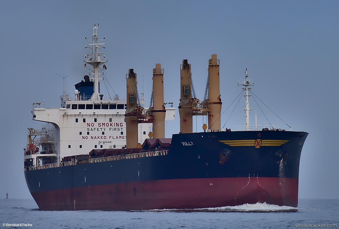 Pvt-Gloria - Bulk Carrier vessel