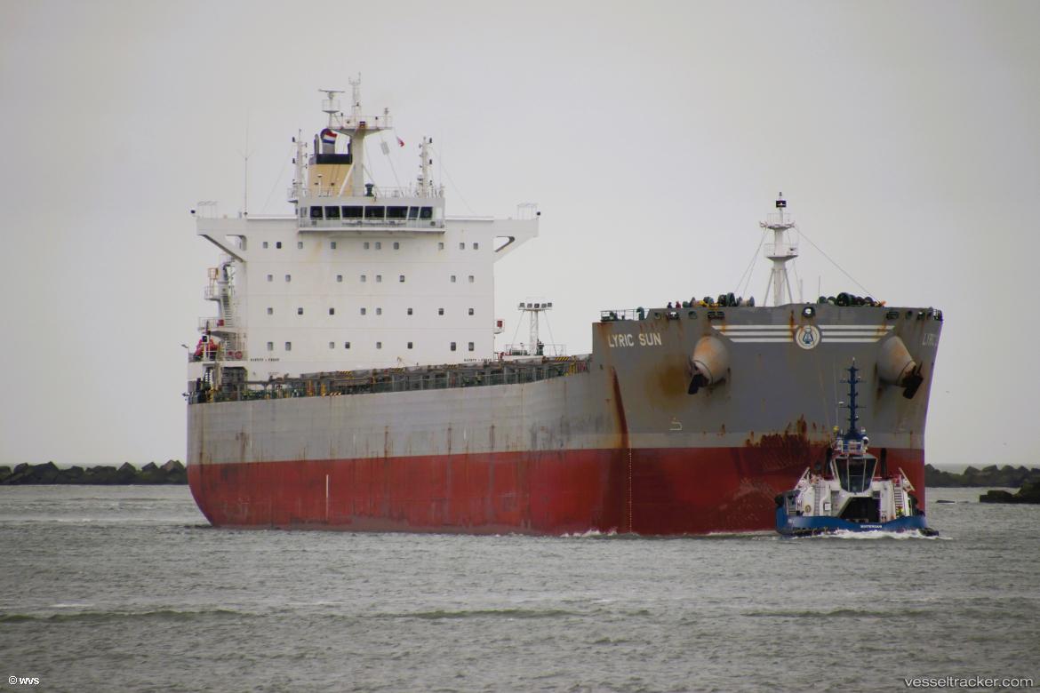 Lyric-Sun - Bulk Carrier