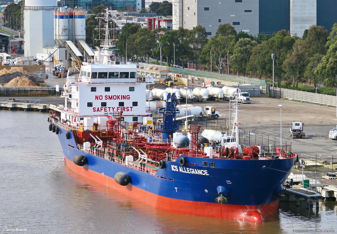 Ics-Allegiance - Oil Products Tanker vessel