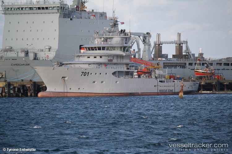 El-Moundjid - Salvage Ship vessel