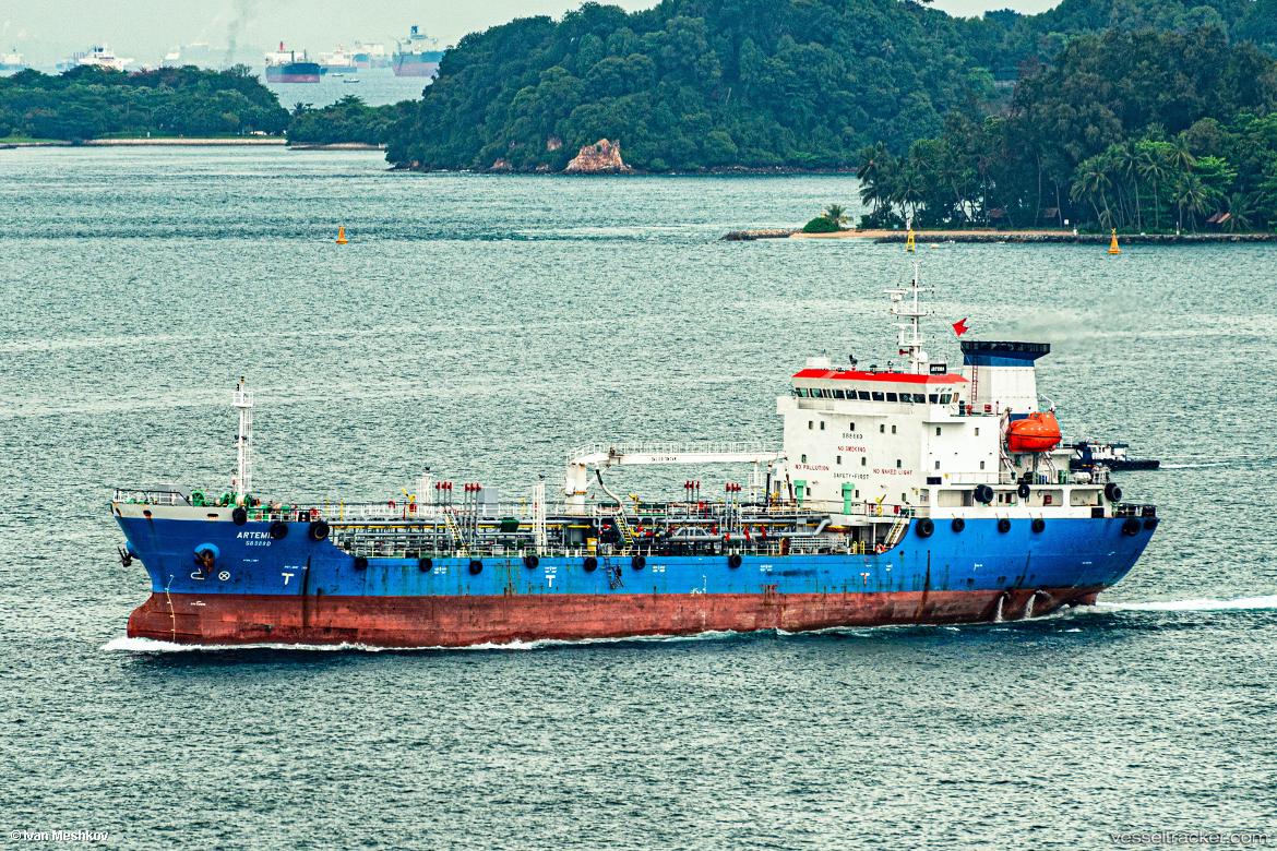 Artemis - Oil Products Tanker vessel