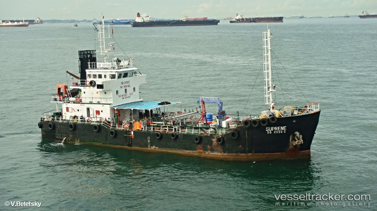 Supreme - Service Ship vessel