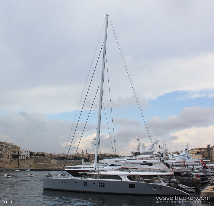 Che - Service Ship vessel