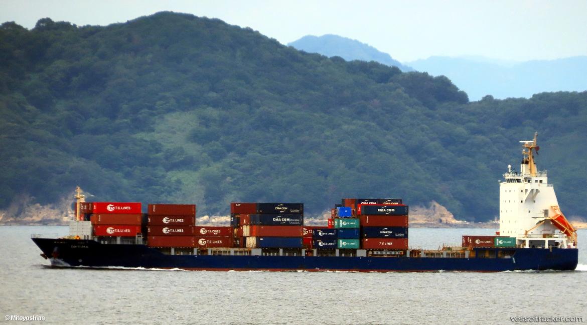 Optima - Container Ship