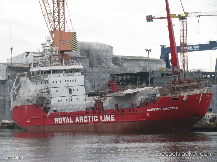 Nanoq-Arctica - Multi Purpose Carrier vessel