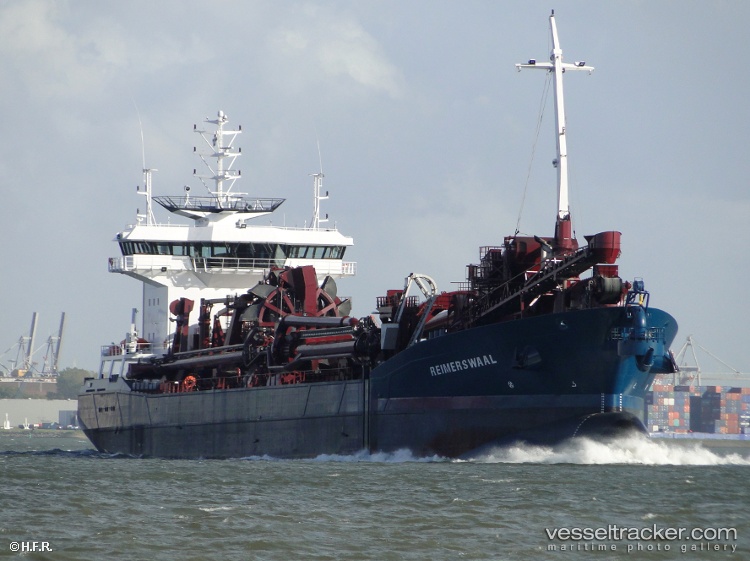 Reimerswaal - Hopper Dredger vessel