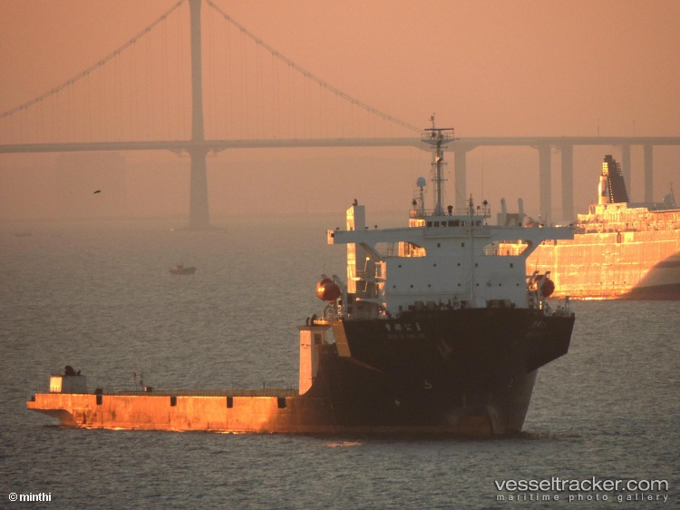 Hua-Tuo - Heavy Load Carrier vessel