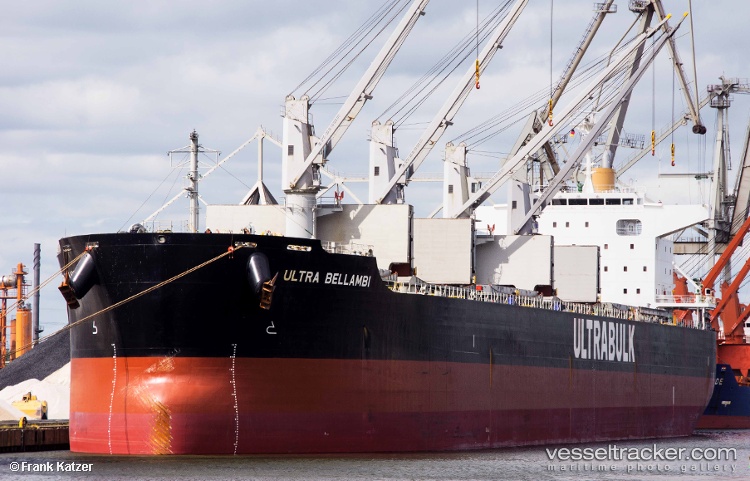 Palm-Island - Bulk Carrier vessel