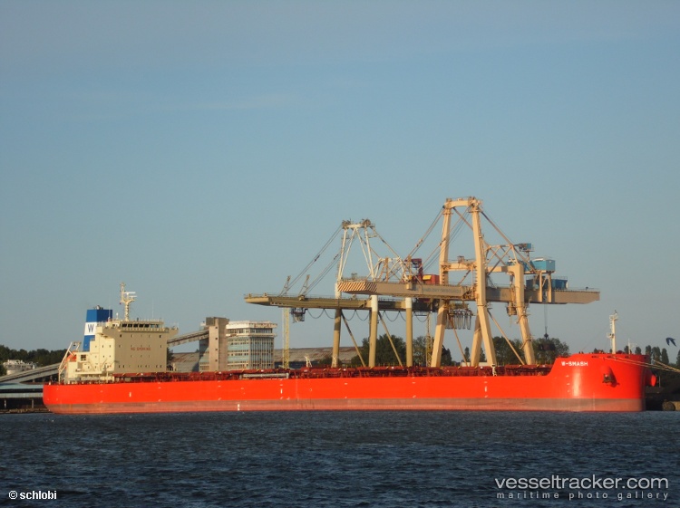 W-Smash - Bulk Carrier vessel