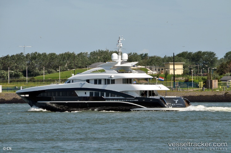 Rocket - Service Ship vessel