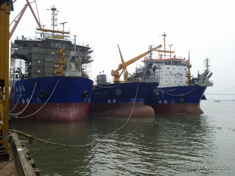 Xin-Hai-Hu-9 - Hopper Dredger vessel